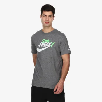 NIKE T-SHIRT Giannis 