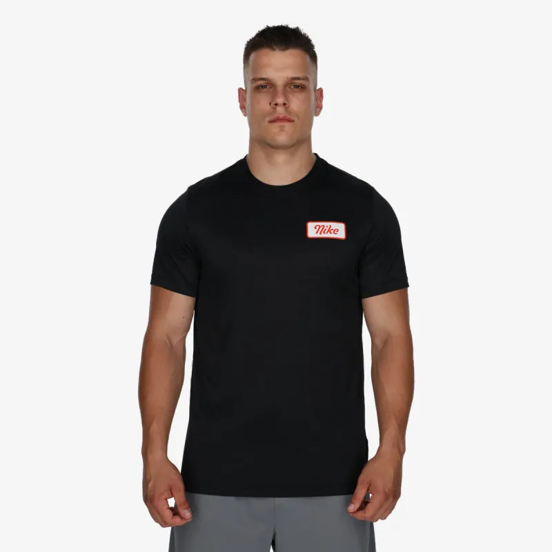Nike BODY SHOP 2 