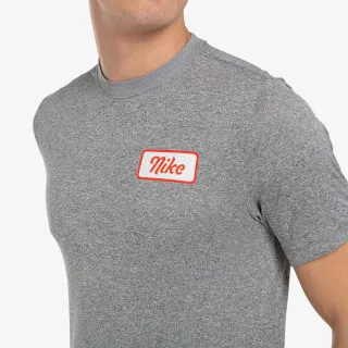 Nike BODY SHOP 2 