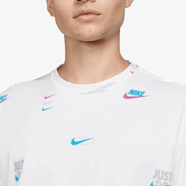 Nike Sportswear 