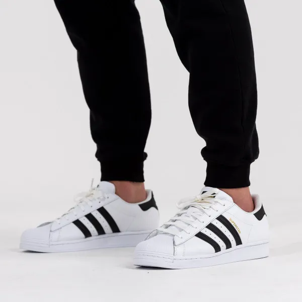 adidas SUPERSTAR 