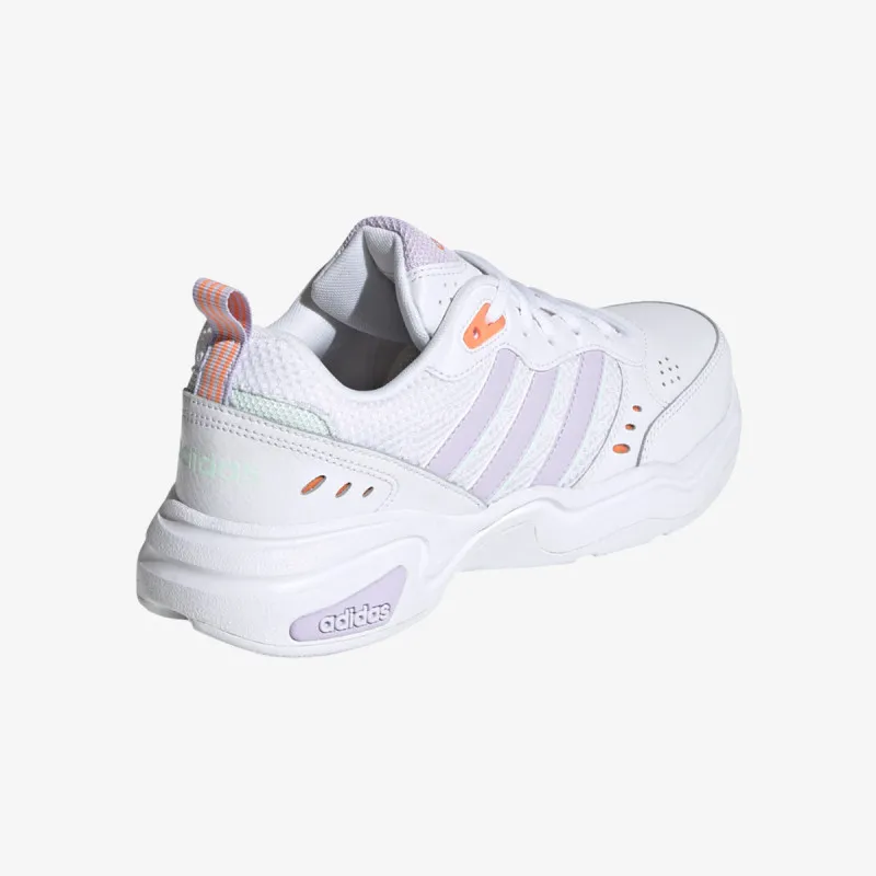 adidas STRUTTER 