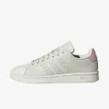 adidas ADVANTAGE 