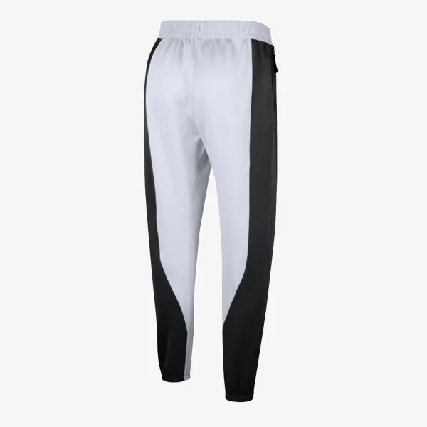Nike Sportswear Premium Essential 