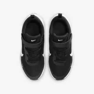 Nike Revolution 7 