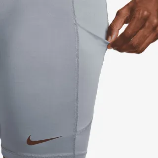 Nike Pro 