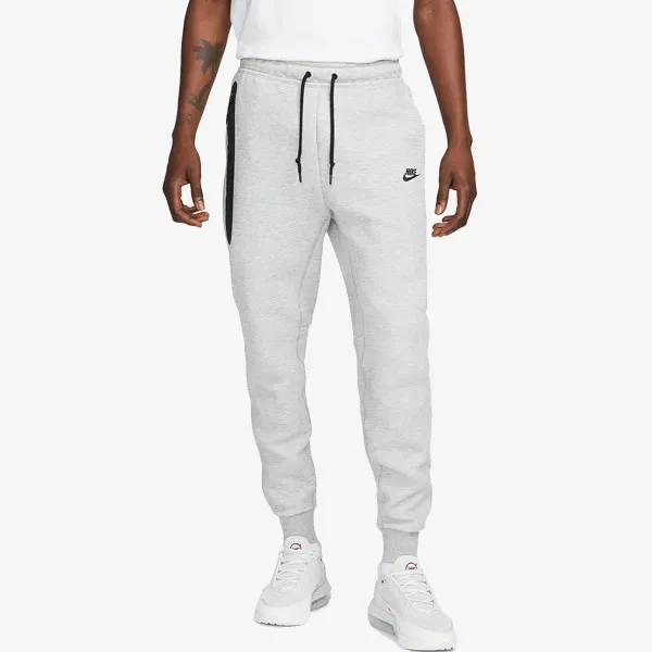 Nike Hlače Tech Fleece 