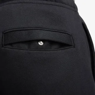 Nike Club Fleece+ 