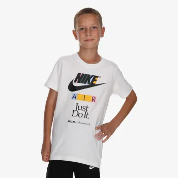 NIKE T-SHIRT Sportswear 