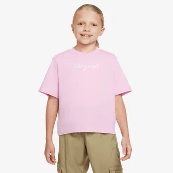 NIKE T-SHIRT Sportswear 