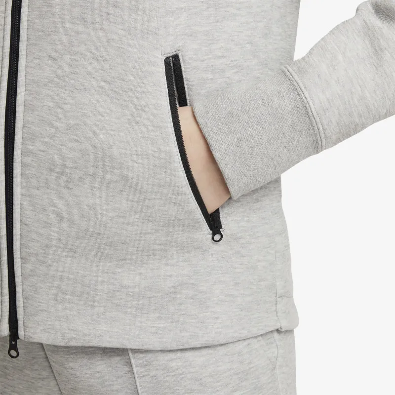 Nike Tech Fleece 