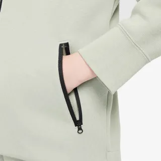 Nike Tech Fleece 