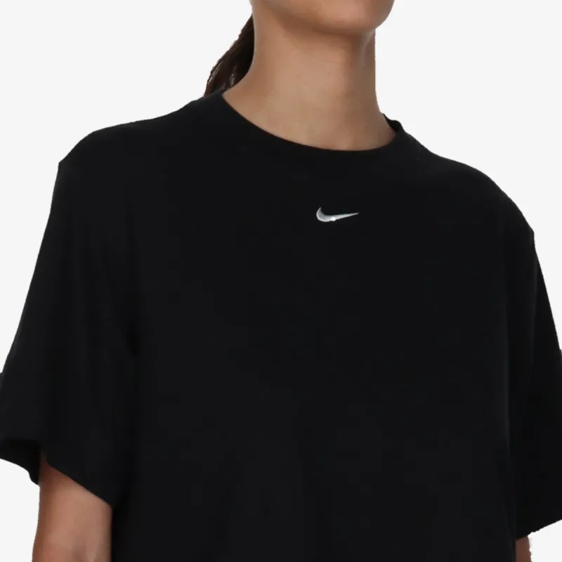 Nike Sportswear Essential 
