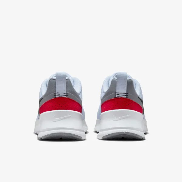 Nike Air Max Nuaxis 