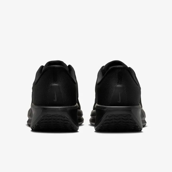 Nike Quest 6 