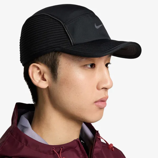 Nike Fly 