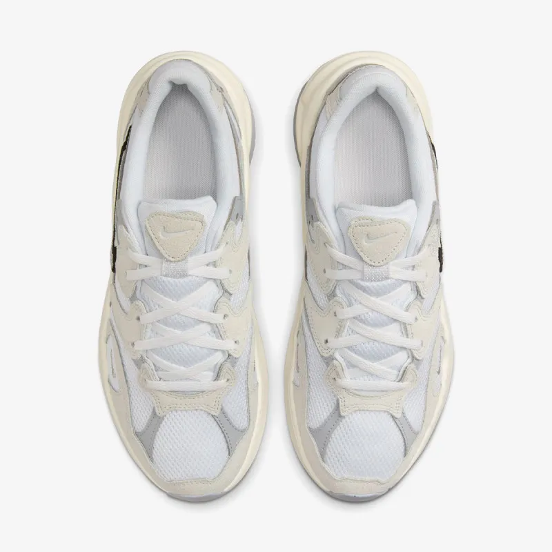 Nike Al8 