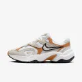 Nike Al8 