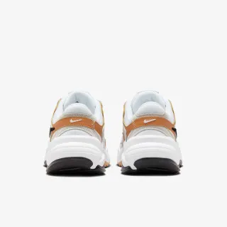 Nike Al8 