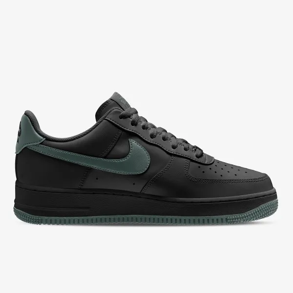 Nike Air Force 1 '07 