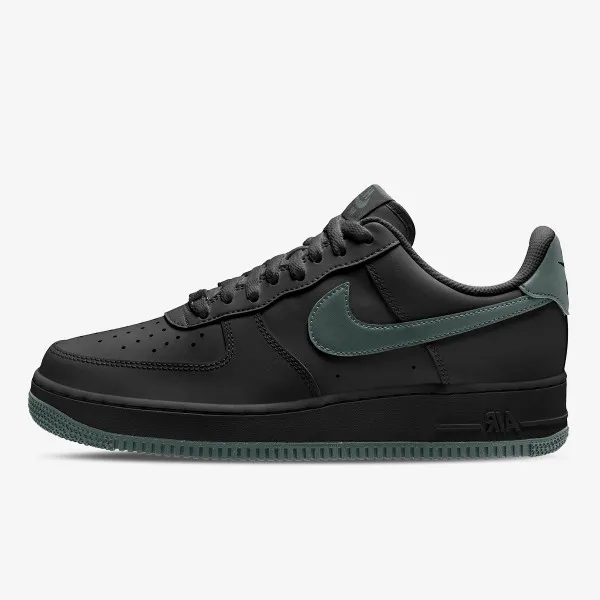 Nike Air Force 1 '07 