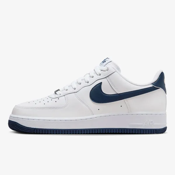 Nike AIR FORCE 1 '07 