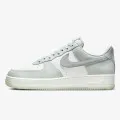 Nike AIR FORCE 1 ’07 LV8 2 