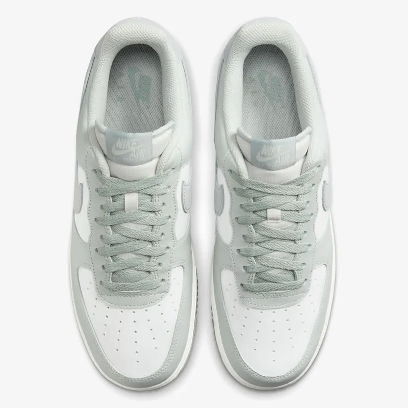 Nike AIR FORCE 1 ’07 LV8 2 