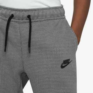 NIKE HLAČE B NSW TECH FLC PANT WINTERIZED 