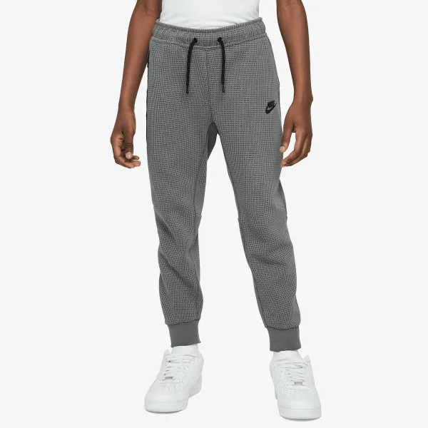 NIKE HLAČE B NSW TECH FLC PANT WINTERIZED 