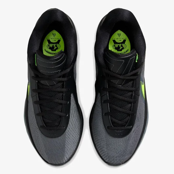 Nike Giannis Freak 6 