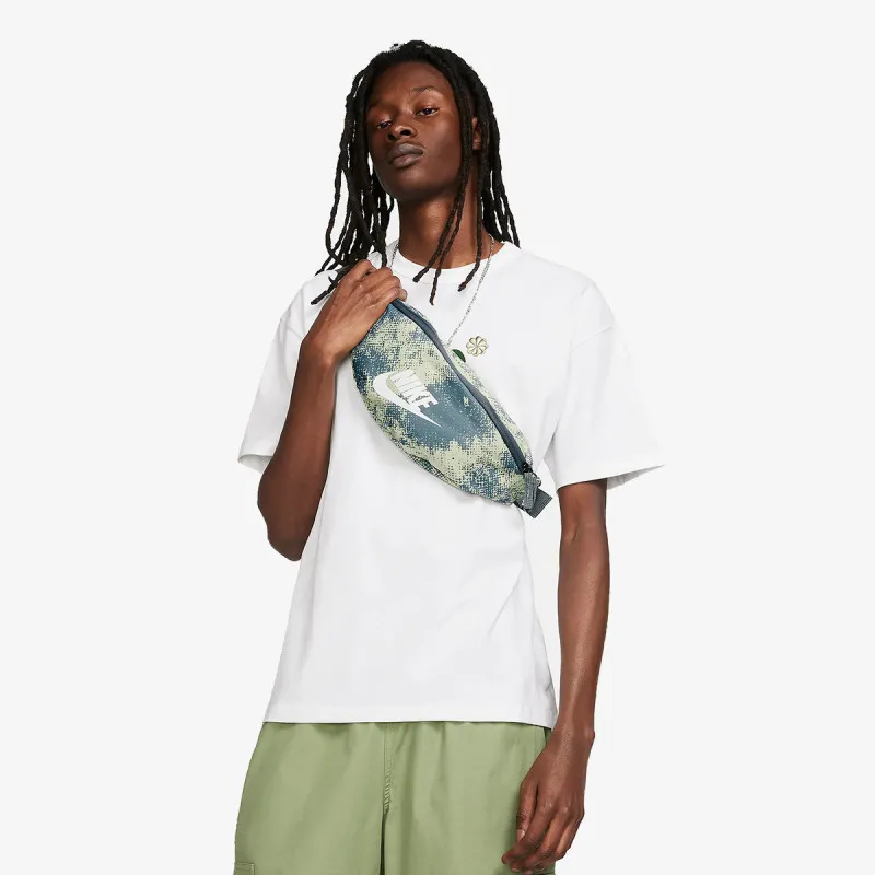 Nike NK HRITG WSTPCK-RORSCHACH 