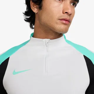Nike Strike 