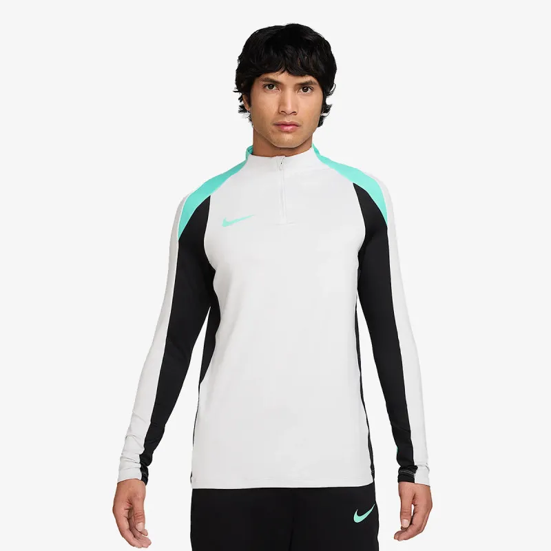 Nike Strike 