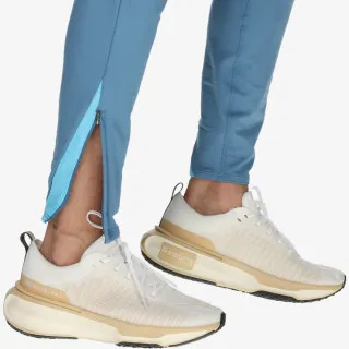 Nike Strike 