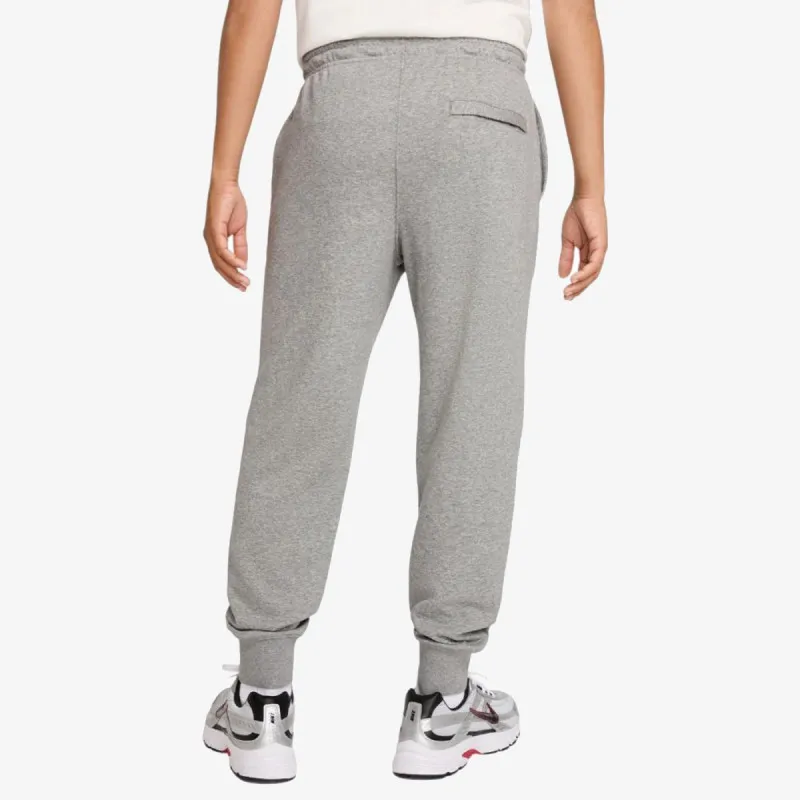 Nike Club 