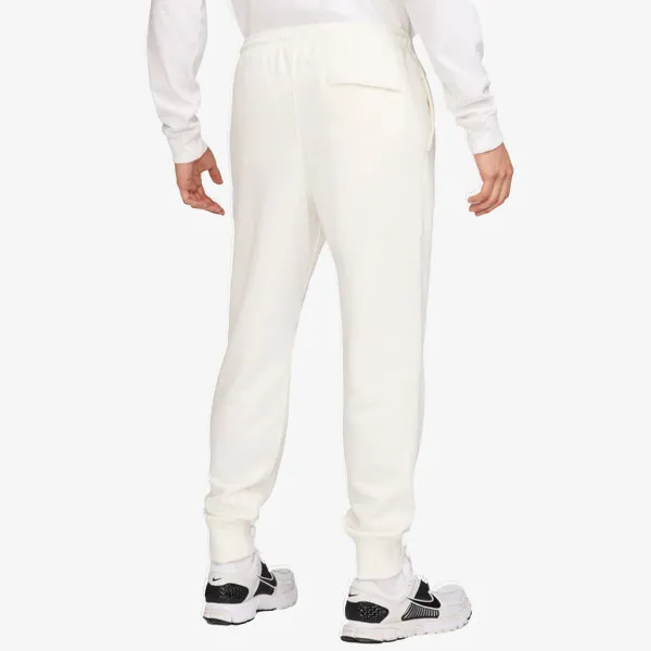 Nike Club 