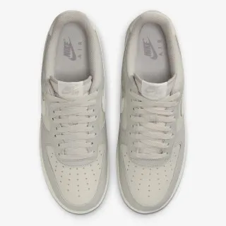Nike AIR FORCE 1 '07 LV8 