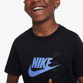 Nike Sportswear Standard Issue 