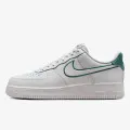 Nike Air Force 1 '07 LV8 