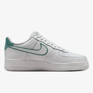 Nike Air Force 1 '07 LV8 