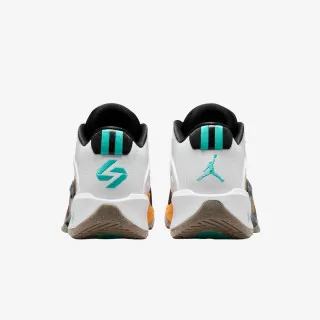 Nike Luka 3 