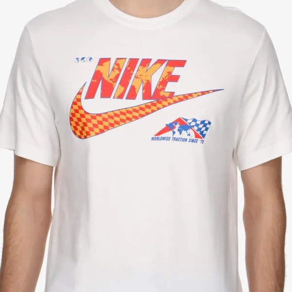 Nike Sportswear 