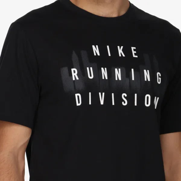 Nike T-shirt Running Division 