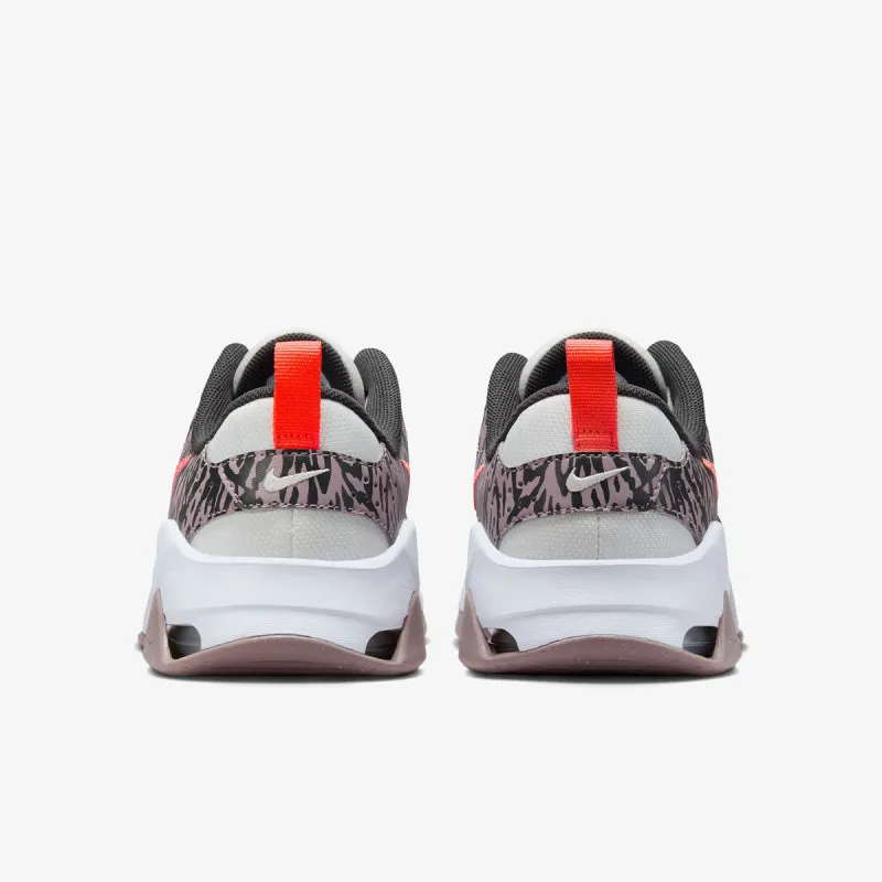 Nike Zoom Bella 6 