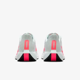 Nike Pegasus Turbo 4 