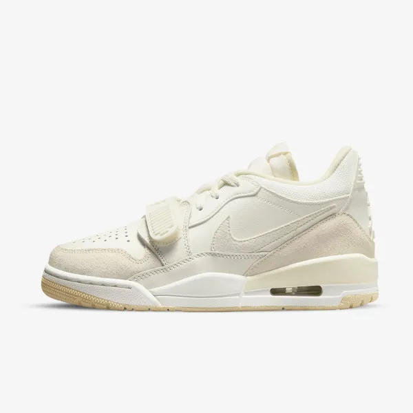 Nike WMNS AIR JORDAN LEGACY 312 LOW 