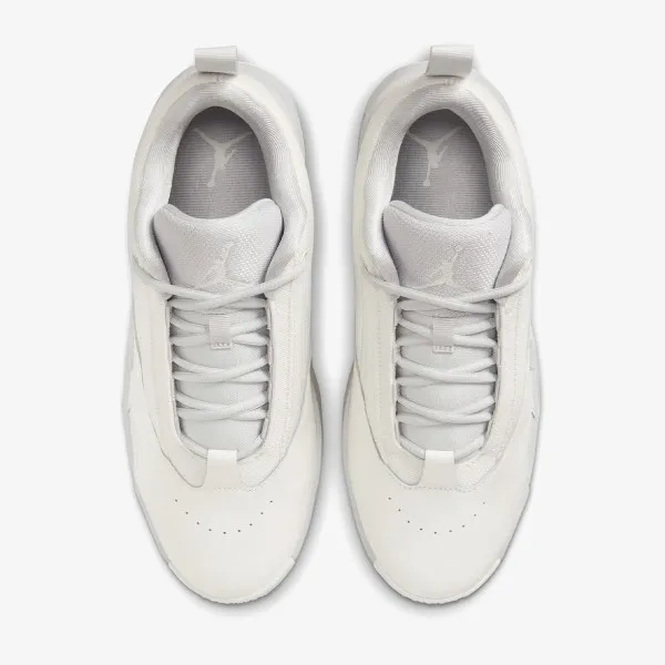 Nike Jordan Max Aura 6 
