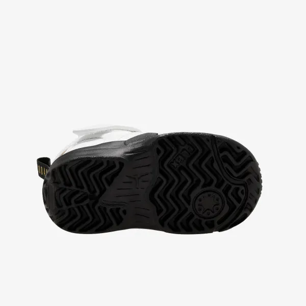 Nike JORDAN MAX AURA 6 BT 