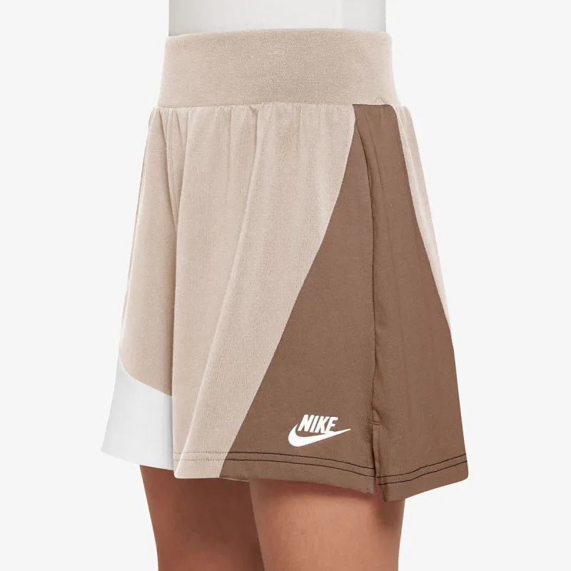 Nike Sportswear 